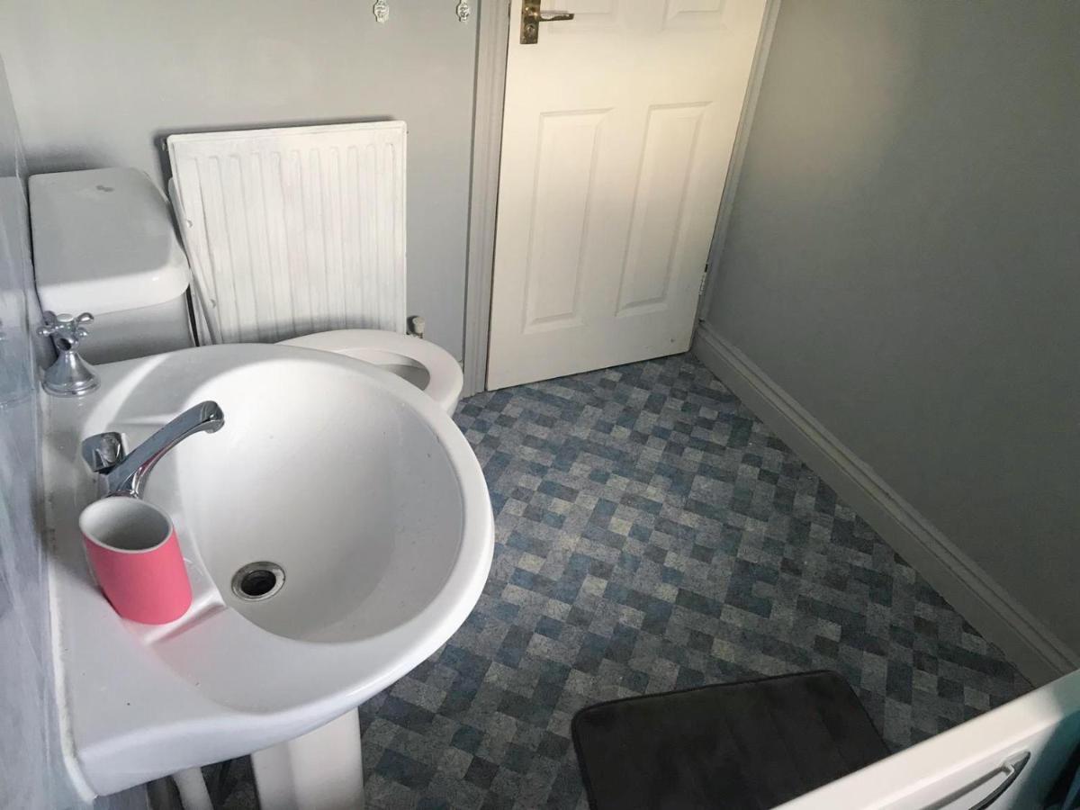 Chani Place Northampton Eksteriør bilde