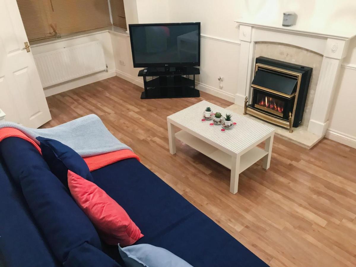 Chani Place Northampton Eksteriør bilde